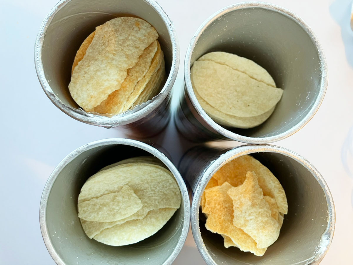 【ロピア】160円「大容量ポテチ」全4種を実食！　スパイシー味とバーベキュー味がうまい！の画像16