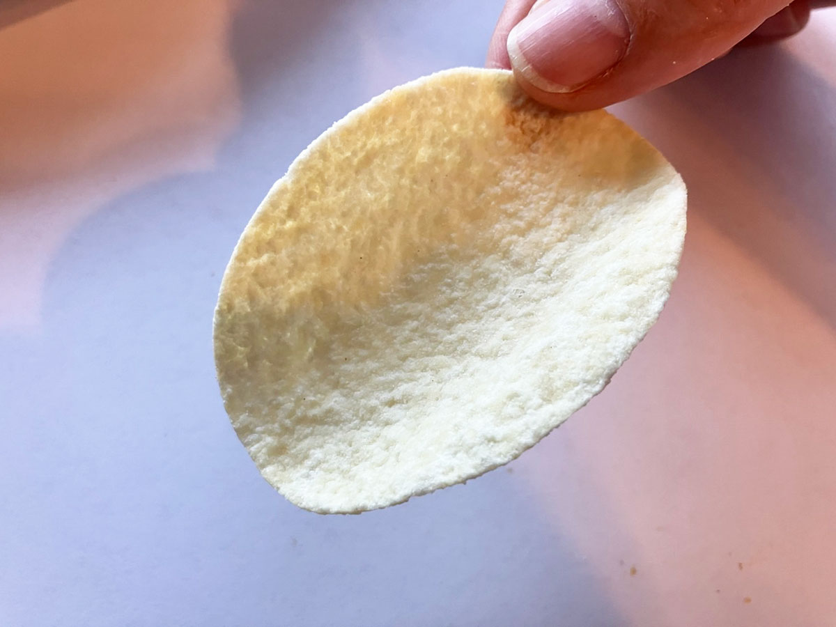 【ロピア】160円「大容量ポテチ」全4種を実食！　スパイシー味とバーベキュー味がうまい！の画像11