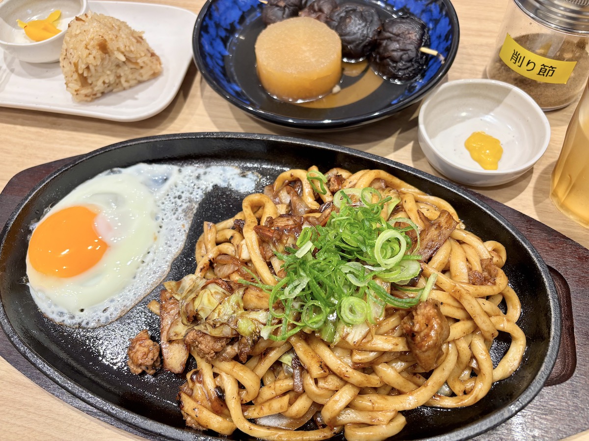 【資さんうどん】関東4店舗目、足立鹿浜店の待ち時間は？　人気看板メニューと気になるアレ、食べて来た！の画像13