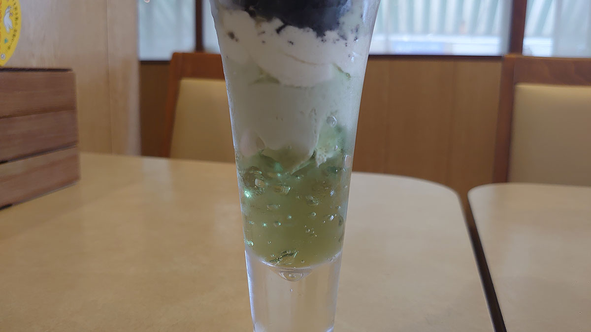 【ココス】「チョコミン党フェア」2品をミント過激派が実食！　過去イチのスースー加減に驚がくの画像8