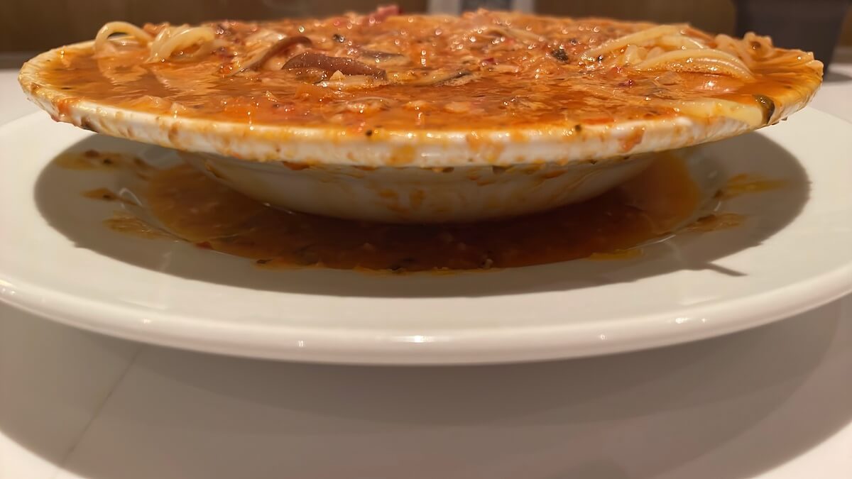 鎌倉パスタや五右衛門に続く？　「スープパスタ」人気火付け役「絶望のスパゲッティ」1420円とは？の画像8