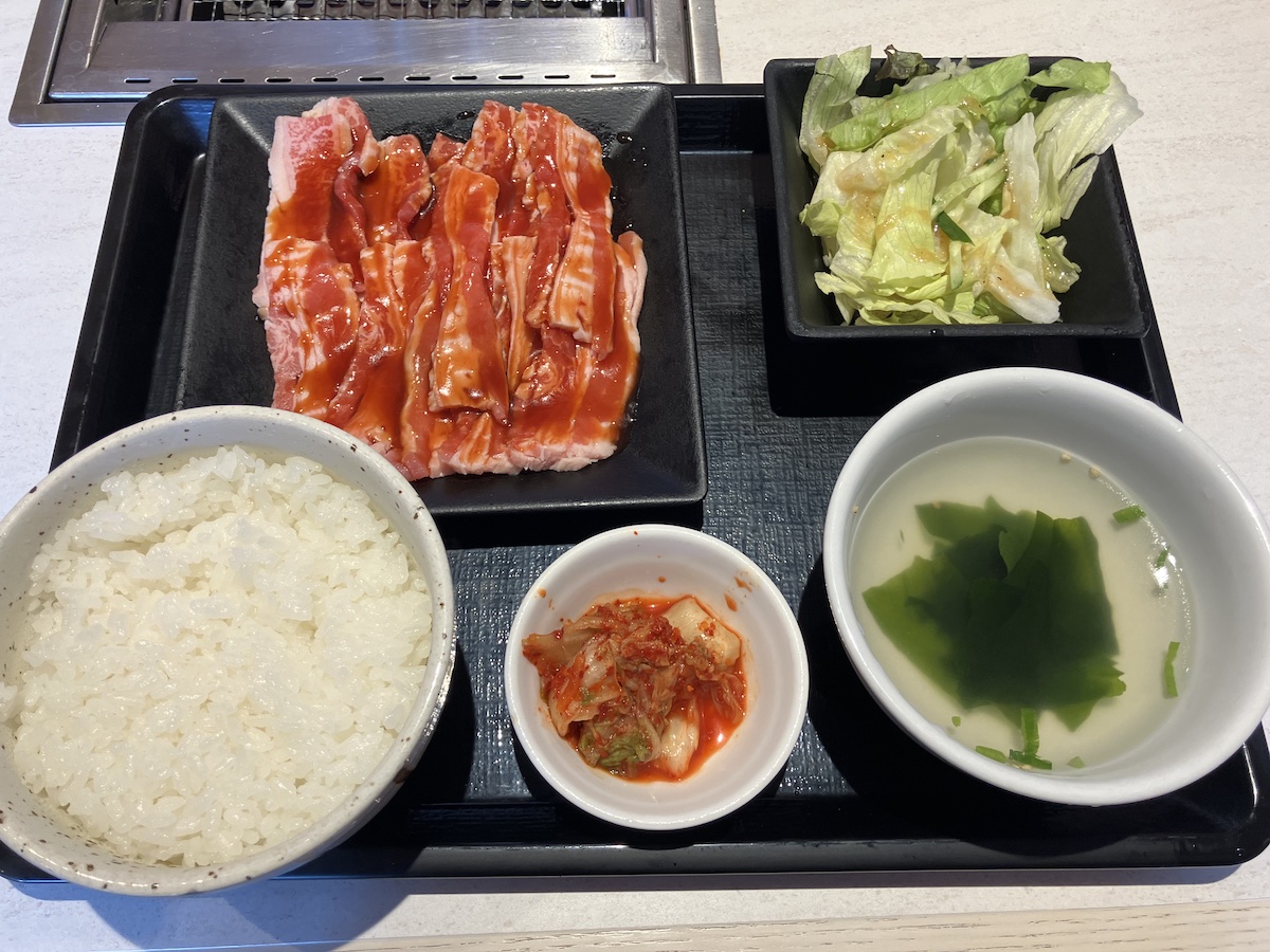 【焼肉食べ放題】「熟成焼肉いちばん」平日ランチ1089円、「カルビ16枚」で仰天！　ライスもうまい！の画像10