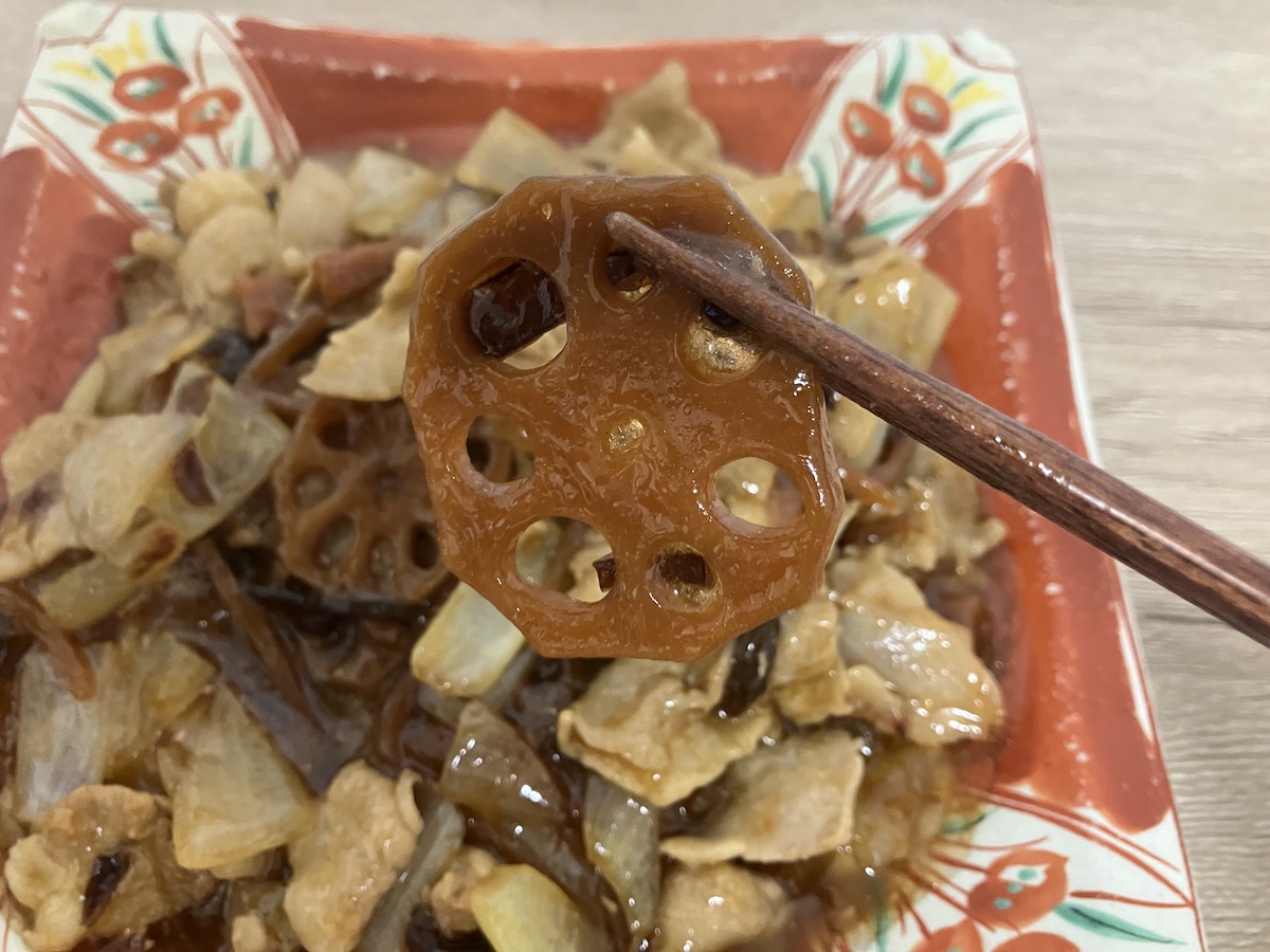 【豚肉・玉ねぎだけ】「黒酢あんかけの素」◎円が最強！　“具入り”の量がレベチで驚がくの画像7