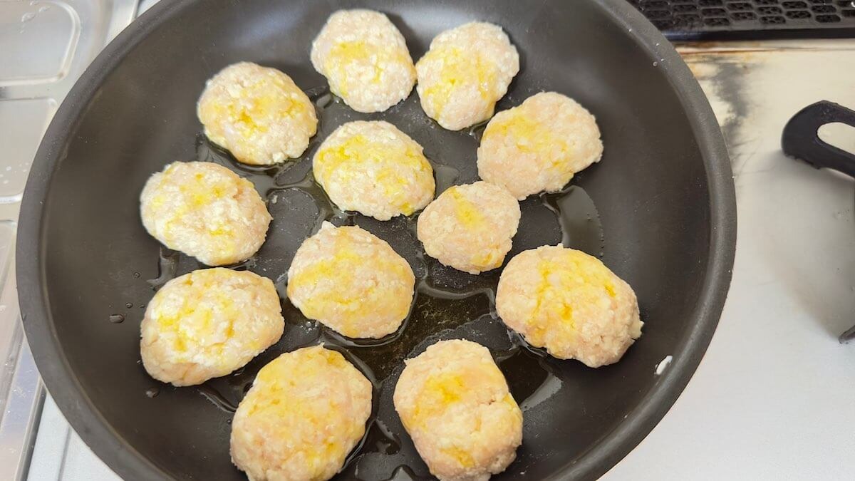 子どもの「おなかすいたぁ」から10分で完成、【秒でなくなるチキンナゲット】レシピがスゴい！の画像5