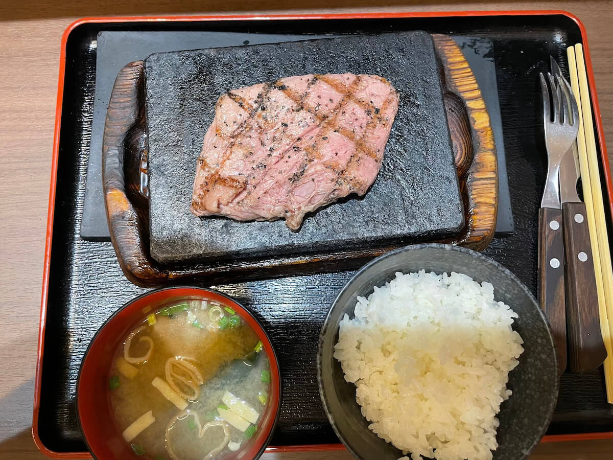 【ステーキ店の倒産】過去最多……好調「感動の肉と米」「ザ・ビフテキ」「ワンダーステーキ」実食まとめの画像5