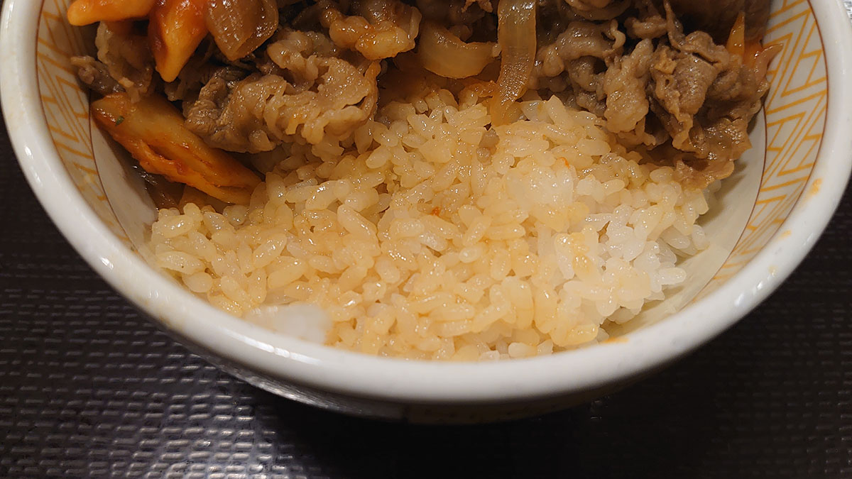 「ナポリタン牛丼」が賛否【すき家】、「おいしくない」は本当か？　食べたら「大きな肩透かし」だった！の画像6