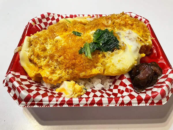オーケー、トライアル、ヤオコーほか「かつ重」6つ食べてみた！　低価格で一番おいしいのは？の画像16