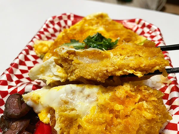 オーケー、トライアル、ヤオコーほか「かつ重」6つ食べてみた！　低価格で一番おいしいのは？の画像17