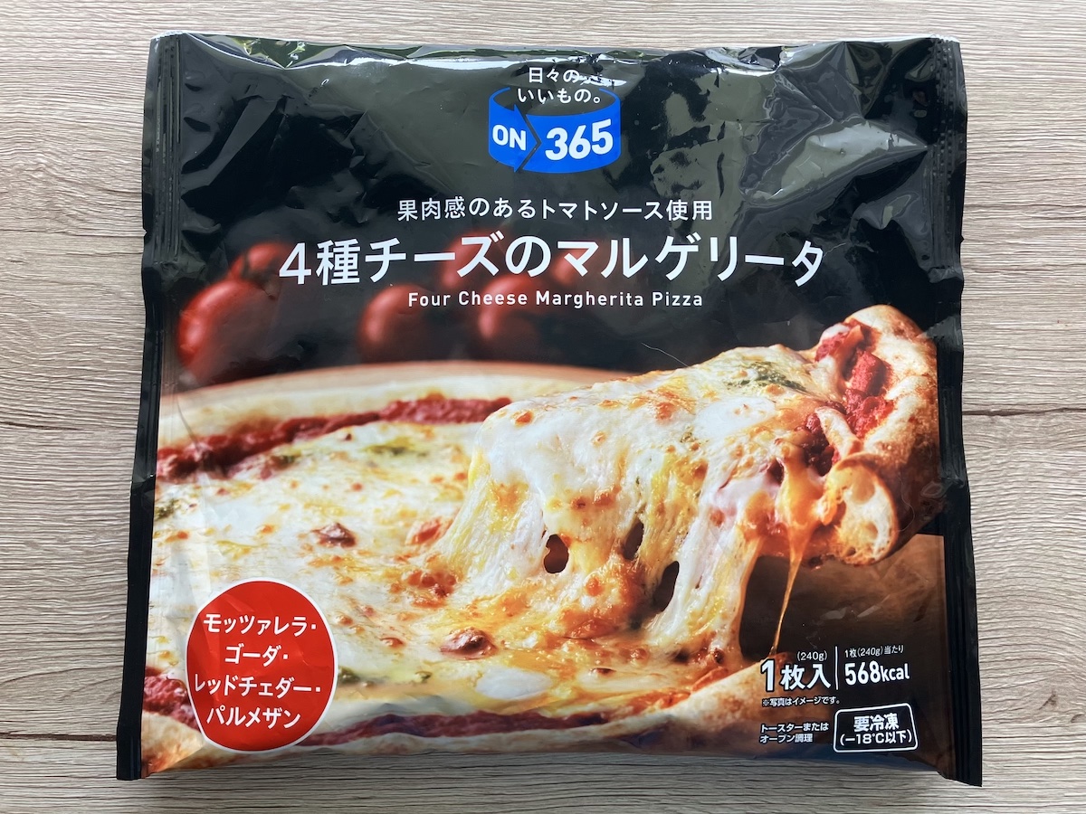 【ドラッグコスモス】368円「4種チーズのマルゲリータ」、フレッシュなトマトにびっくり！　面倒な手間カットが助かる　の画像1