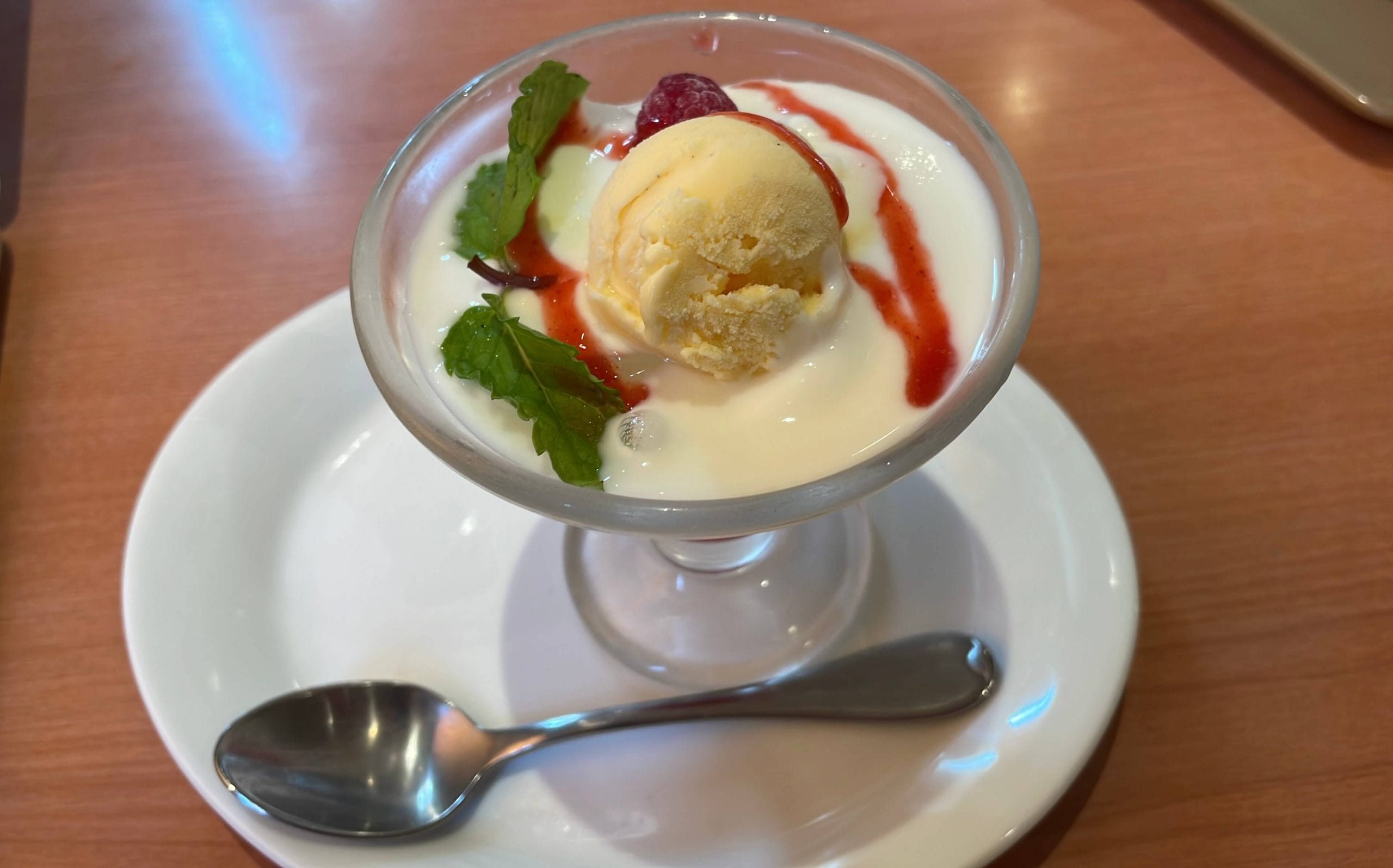 店舗数減の【デニーズ】、売却予測も……90年代にブーム生んだ「名物メニュー」が終了の画像3