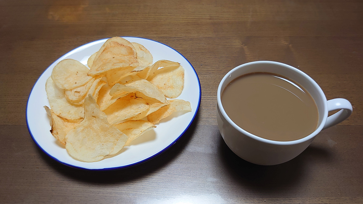 【トップバリュ】添加物・原材料に配慮「ポテトチップス」4品の味わいは？　105円「のりしお味」に驚き！の画像6
