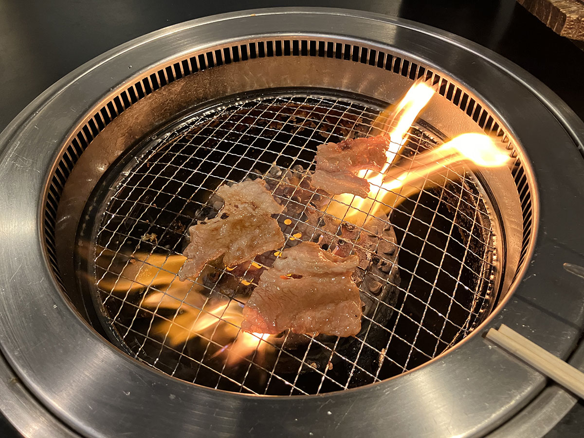 980円焼肉ランチ【肉のよいち】、肉3種にTKGと肉茶漬けまで！　急成長チェーンの実力にビックリの画像15