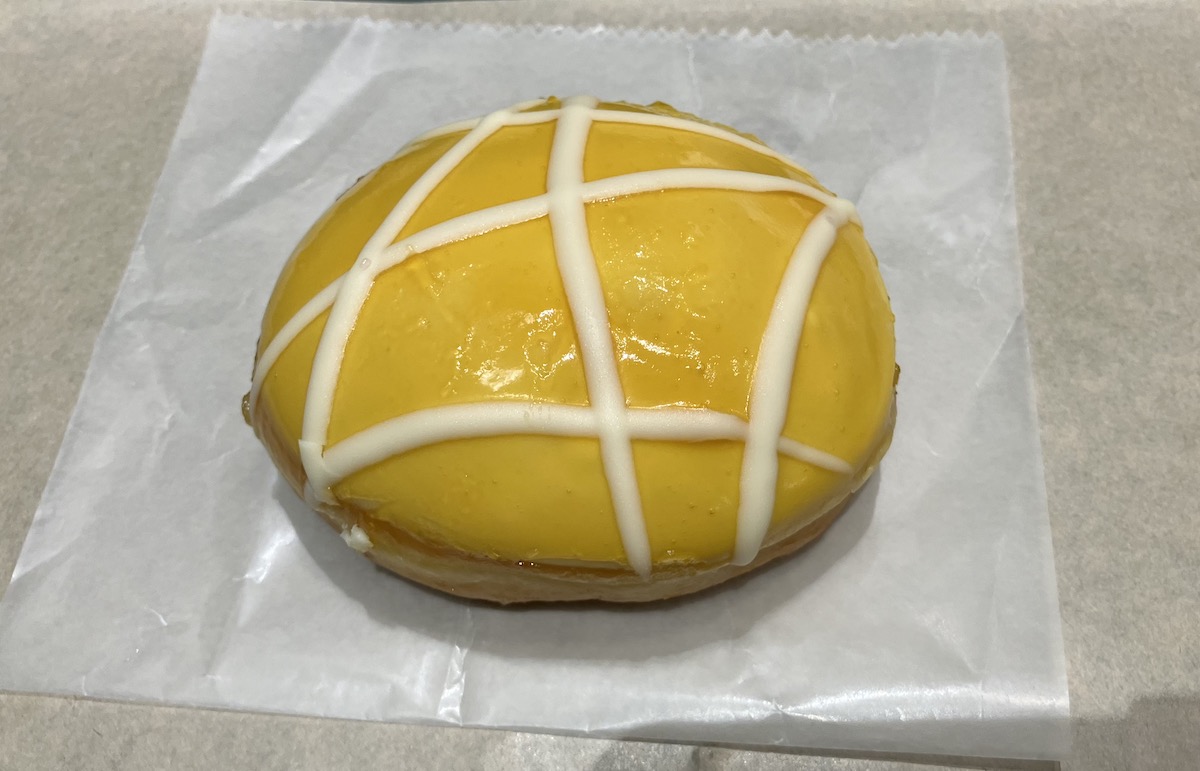 出店増加【クリスピー・クリーム・ドーナツ】期間限定378円「杏仁豆腐」が最高！　濃厚な杏仁クリームが絶品！の画像7