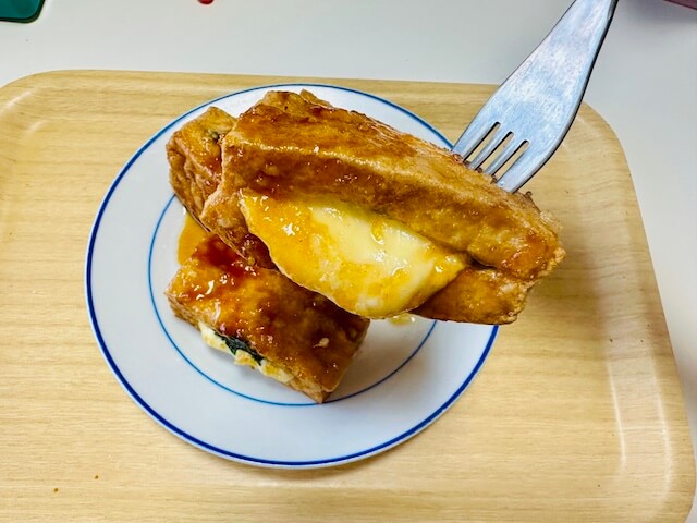 「絶対作って！」すき焼きのタレ＋しそとチーズ挟んだ【厚揚げ】、食べると震えるおいしさ！の画像6
