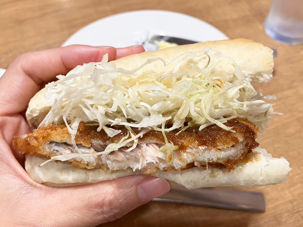 【ガスト】の「ソフトフランスパン」ってこんなにおいしいの!?　日替わりランチ「金曜メニュー」実食の画像1