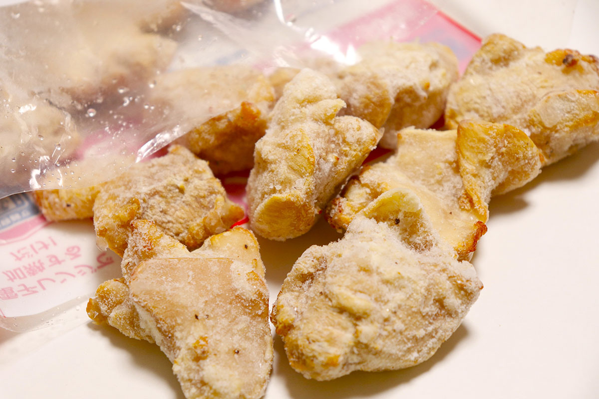 【業務スーパー】新商品、598円「ローストカットチキン」は「ズルい」！　マニアおすすめ「リピ確定の実力派」の画像4