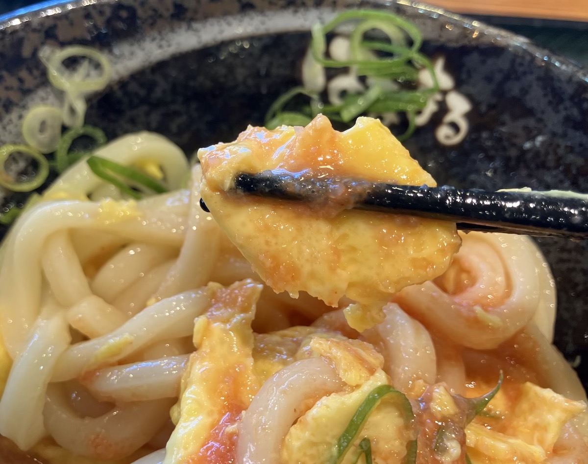 オーダーすると店員ざわつく！　【はなまるうどん】820円「3日間限定うどん」その正体は？の画像8