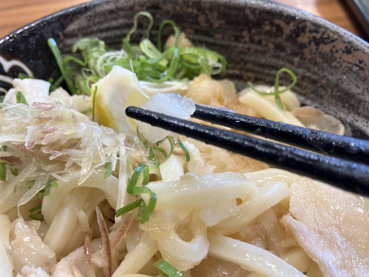 「丸亀製麺」派がぶっとんだ！　【はなまるうどん】720円「豚しゃぶ」食べたら、大反省したワケの画像6