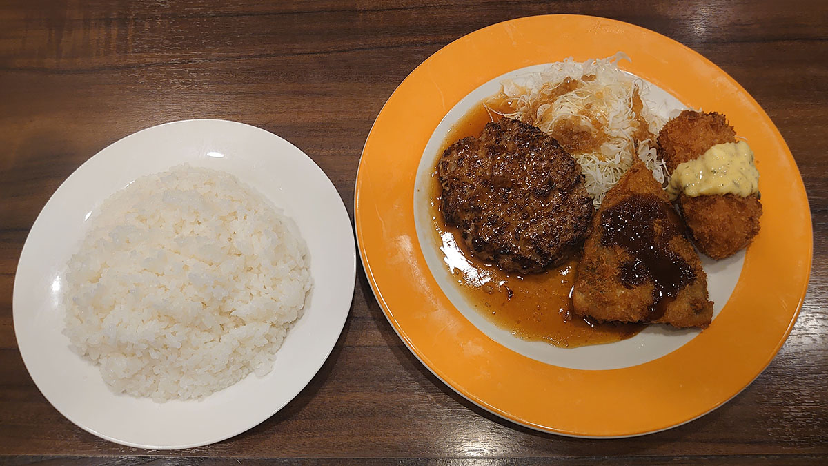 【ジョナサン】日替わりランチ「木曜メニュー」を実食！　アジフライが厚くてご飯が進む！の画像7