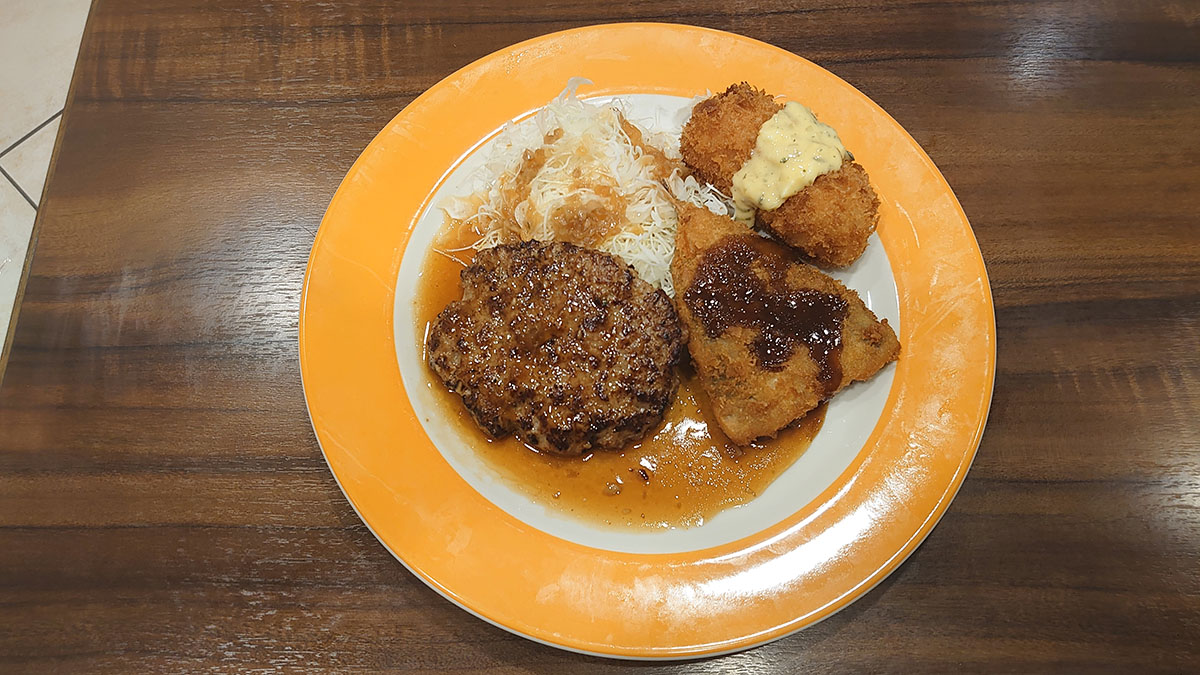 【ジョナサン】日替わりランチ「木曜メニュー」を実食！　アジフライが厚くてご飯が進む！の画像8