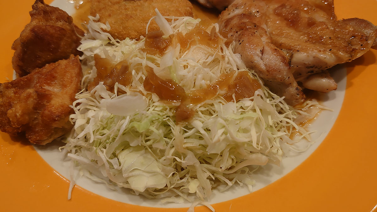 【ジョナサン】日替わりランチ「金曜メニュー」を実食！　グリルチキンがご飯のお供に最適！の画像11