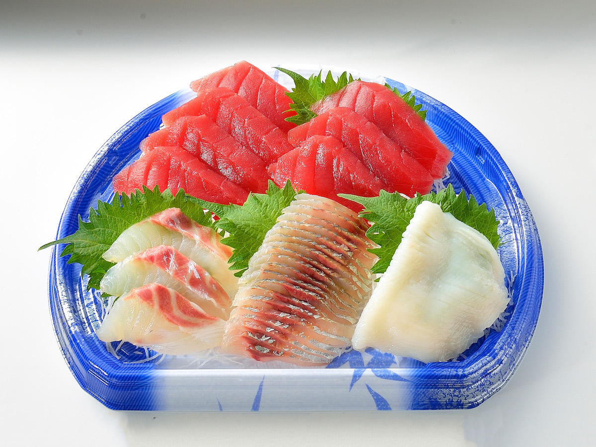 【角上魚類】1000円「本まぐろ入り10貫寿司」など特価品ズラリ！　7月12・13日「特売キャンペーン」開催の画像2