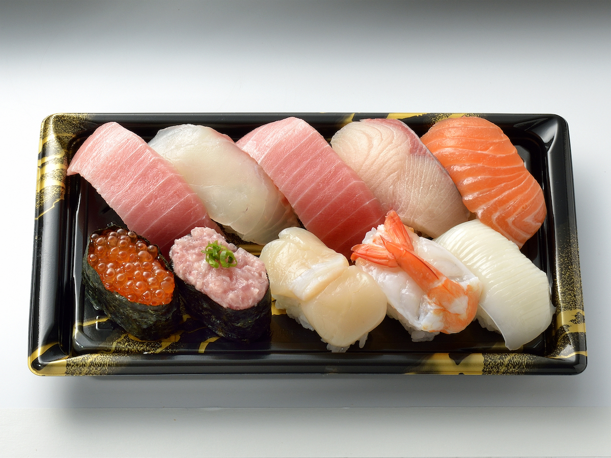 【角上魚類】1000円「本まぐろ入り10貫寿司」など特価品ズラリ！　7月12・13日「特売キャンペーン」開催の画像3