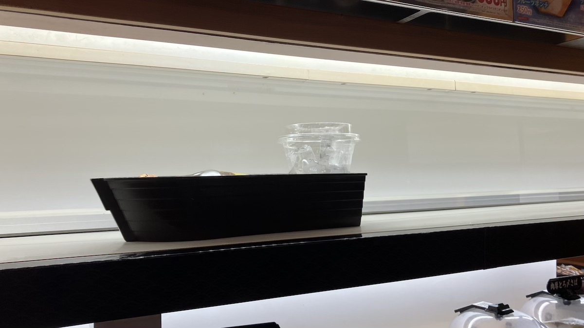 「頼みたくないのに注文しちゃう」【くら寿司】480円の謎メニューとは？　の画像3