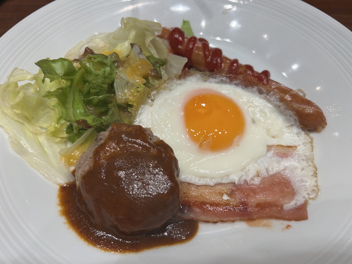 【心斎橋ミツヤ】大阪を代表する喫茶店！　モーニングで満員御礼、「めっちゃでかい！」その内容は？の画像5