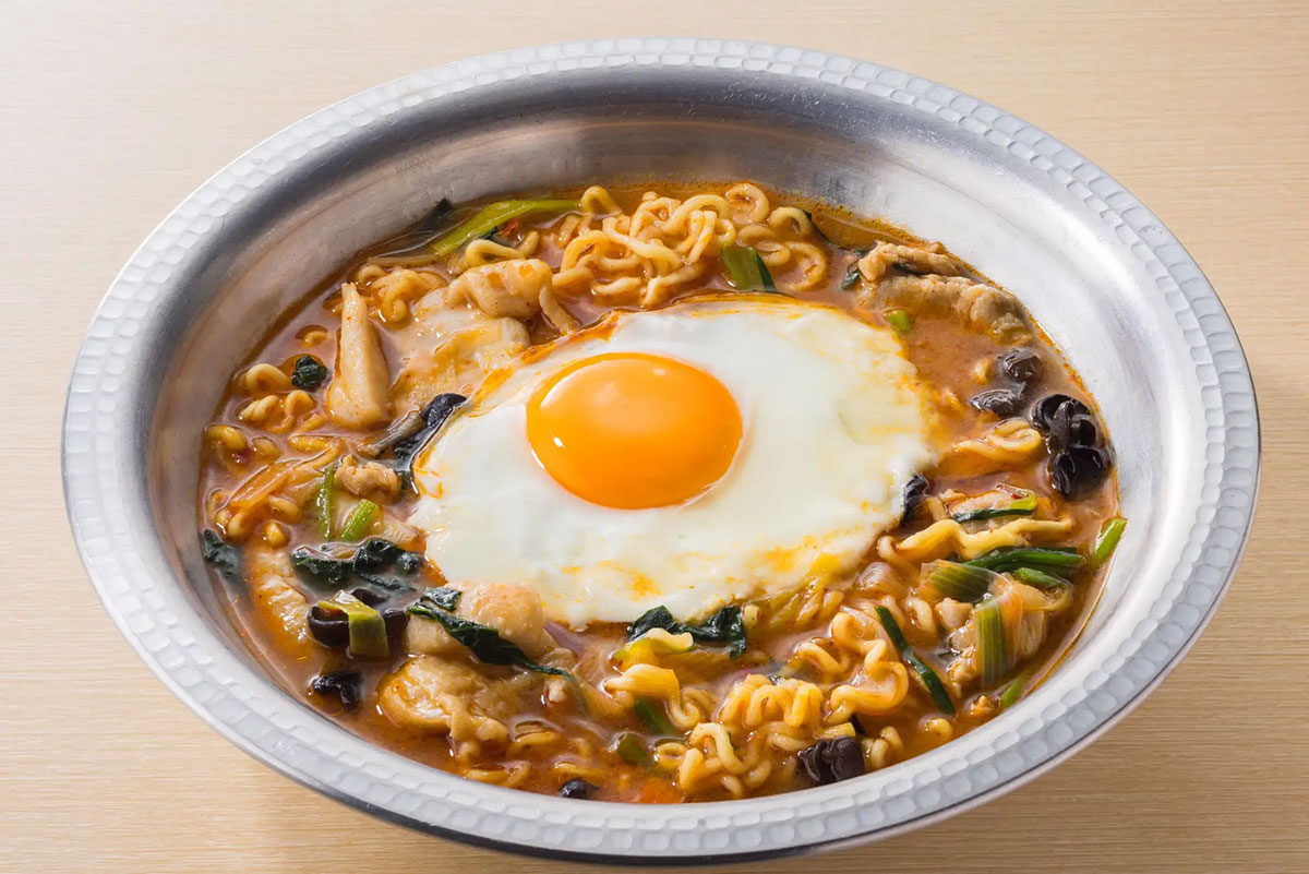 【しゃぶ葉】2,529円「韓国グルメフェア」チュクミや辛ラーメンも食べ放題！　参鶏湯風だし新登場の画像11