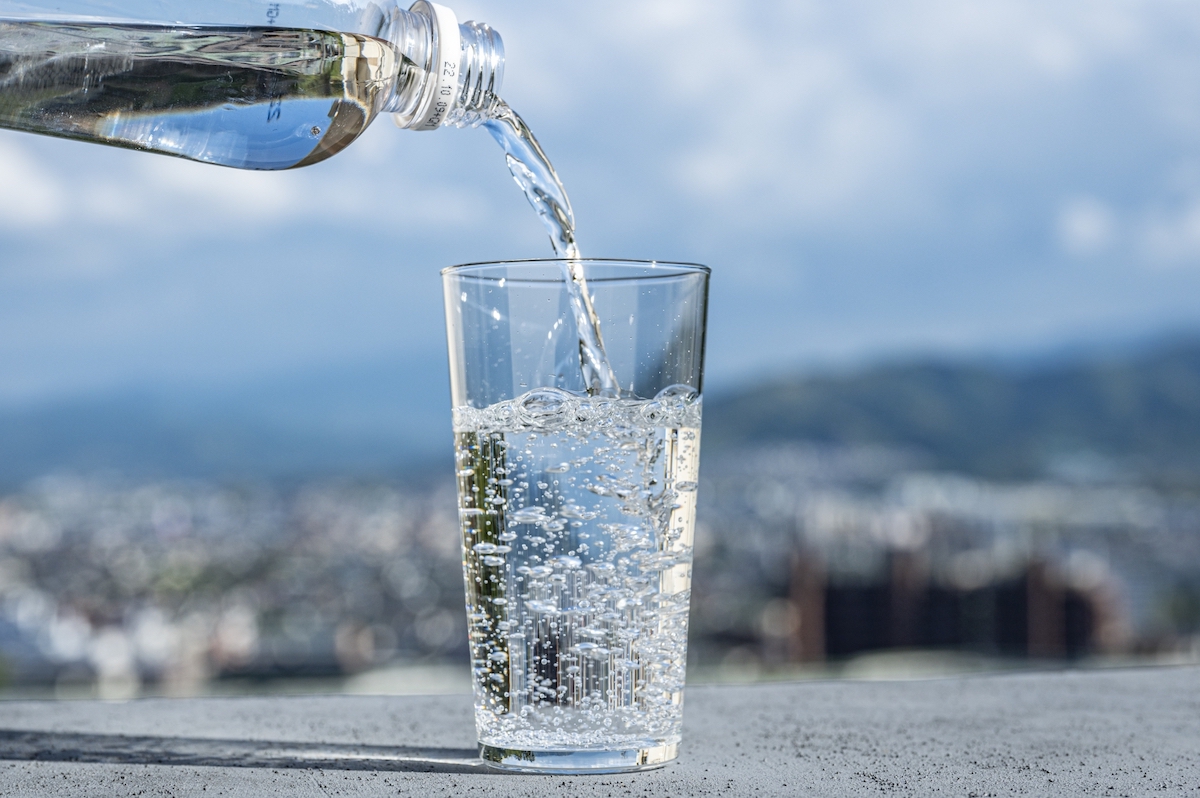 炭酸抜けない＆コスパ最強【炭酸水】はどれ!?　ウィルキンソン、業スーやドンキなどと比較の画像1