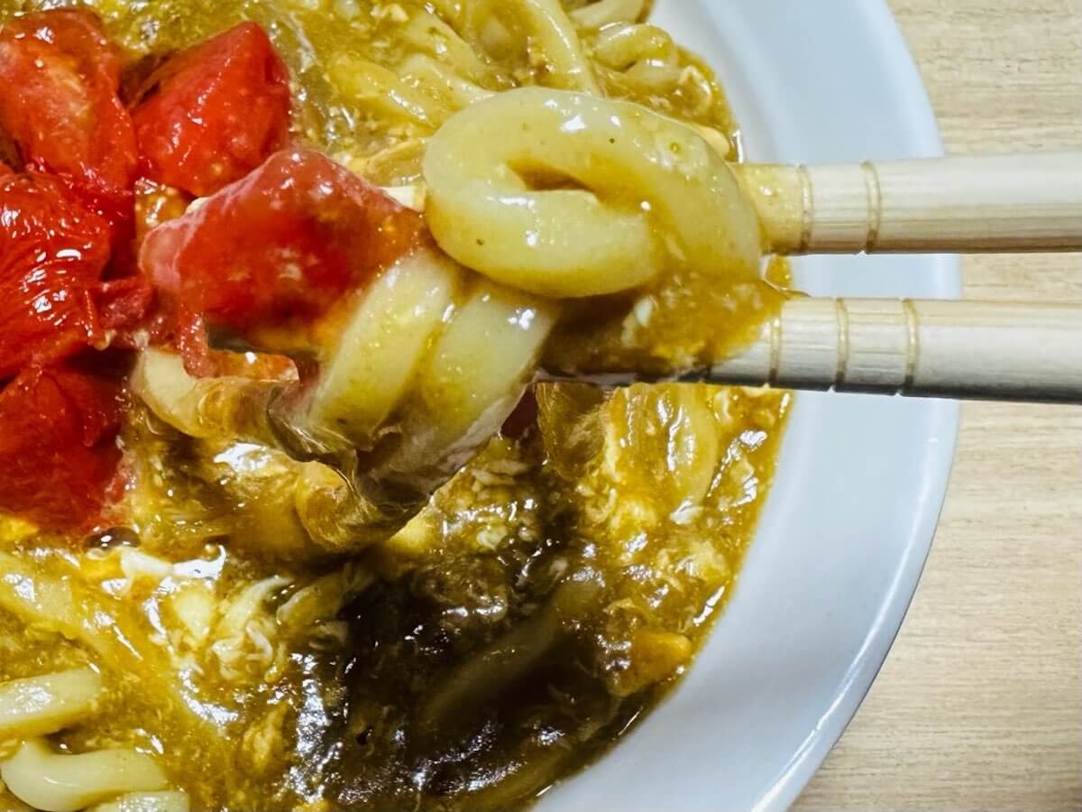 13万人の保存レシピ【中毒トマたまカレーうどん】作ったら、見た目地味でも味に感動！の画像7