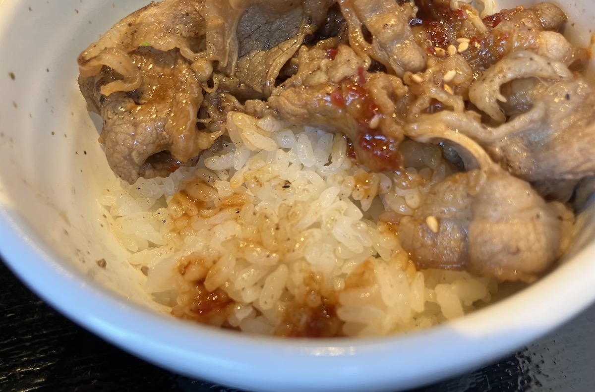 「焼肉きんぐ」の新業態【焼きたてのカルビ】、950円でこのボリューム！　リピ確定で「もう焼肉屋いらない」！の画像14