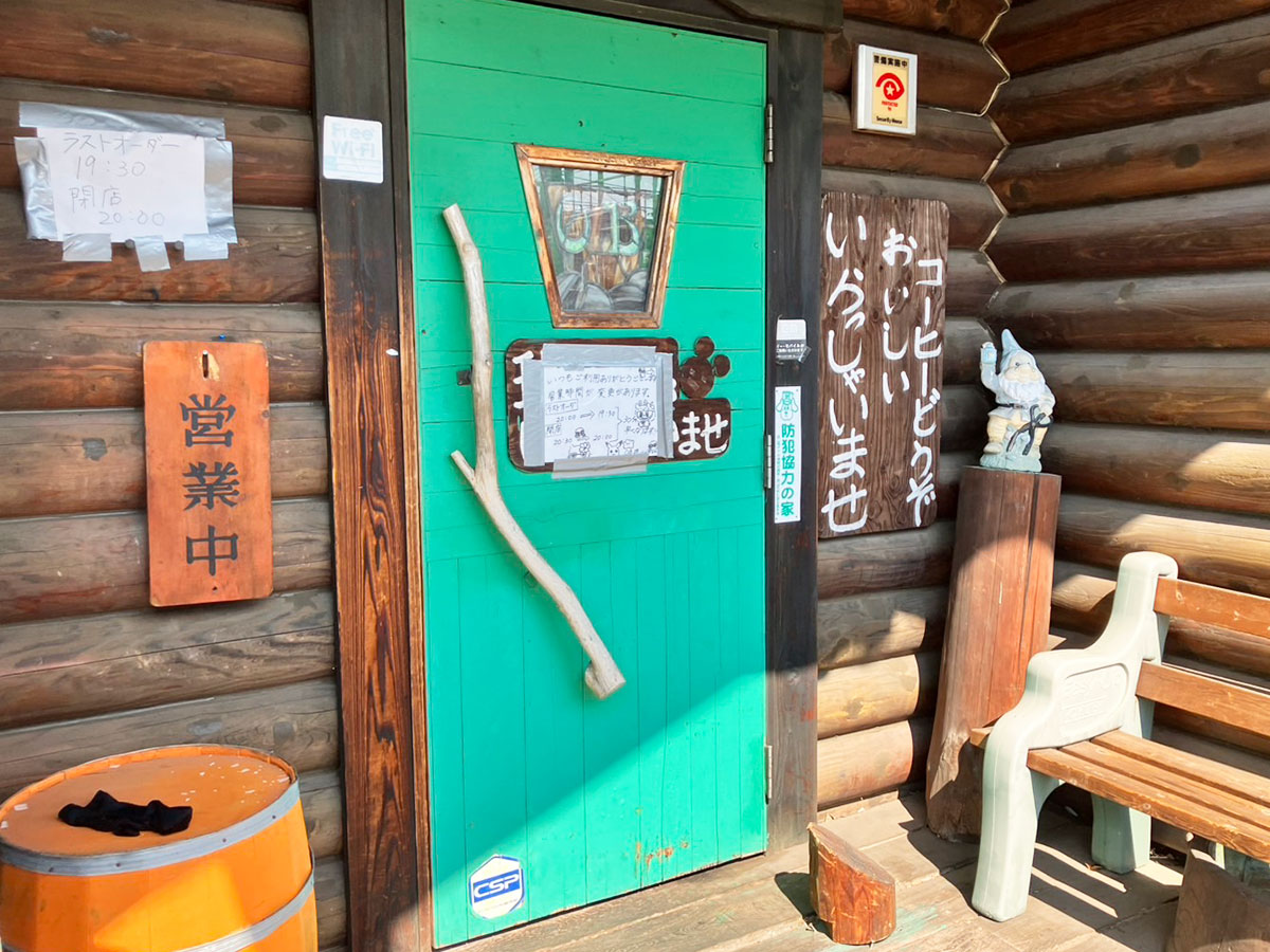埼玉発【珈琲屋OB】530円モーニング「笑っちゃうくらいデカい」！　バターたっぷりトーストにジャムは“給食用”!?の画像4