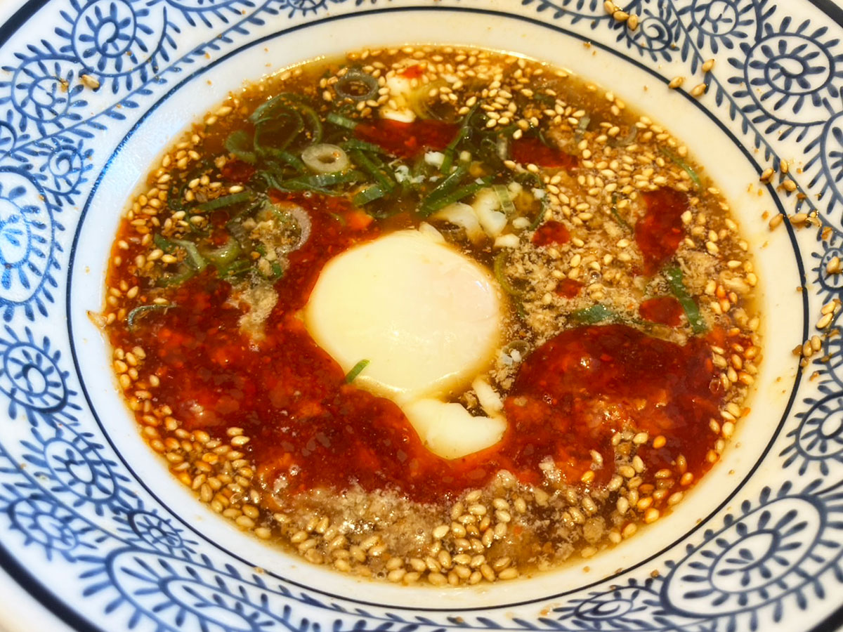 「焼肉きんぐ」の【丸源ラーメン】1045円「夏季限定メニュー」ファミリー層向けと舐めてかかって反省！　クセになる味！の画像9