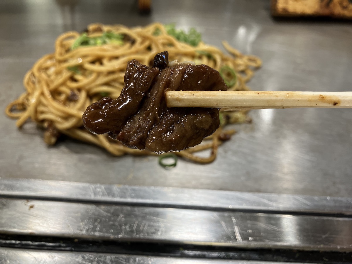 「丸亀製麺」の焼きそば専門店【長田本庄軒】とは？　792円「ぼっかけ焼きそば」がすごかった！の画像12