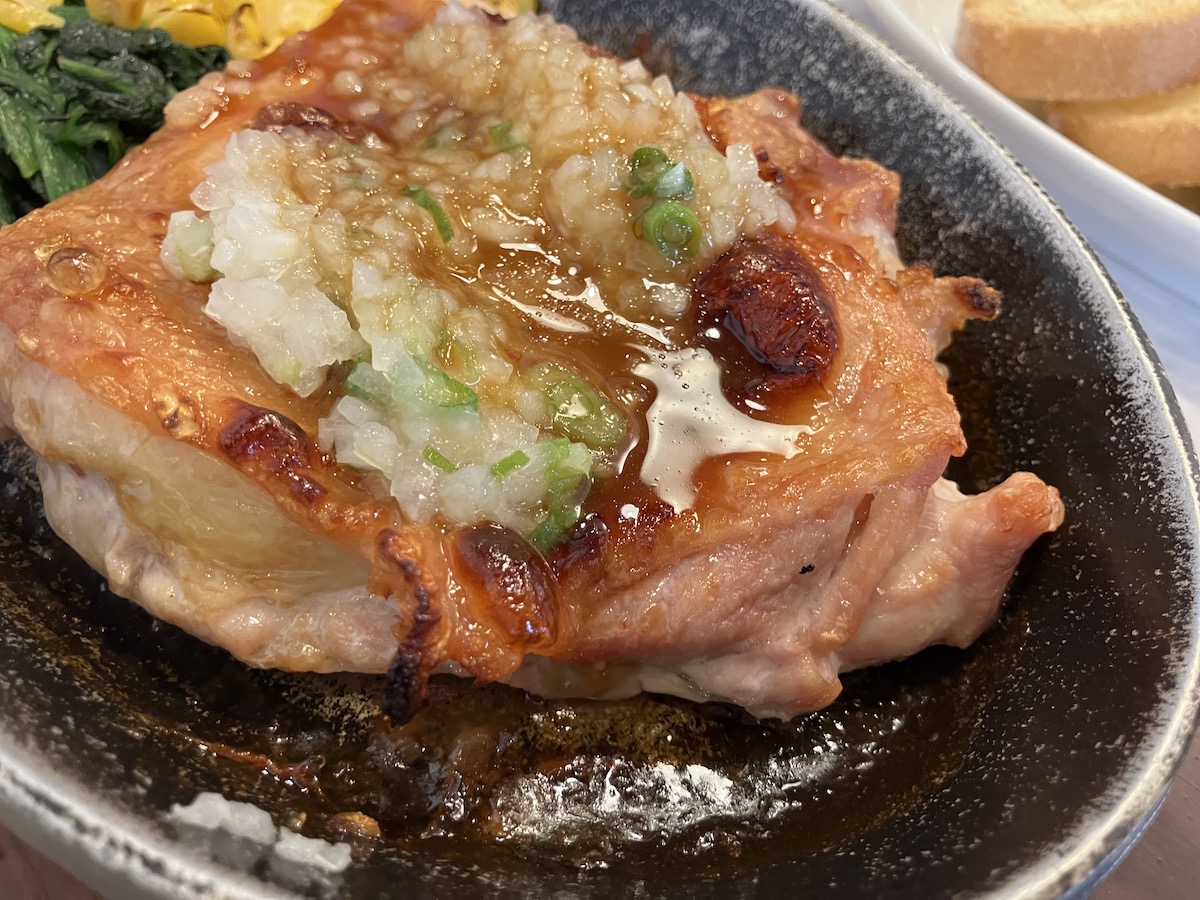 「サイゼリヤそっくり！」【オリーブの丘】869円「若鶏のディアボラ風」激似ランチ、食べたら驚がく！　の画像5