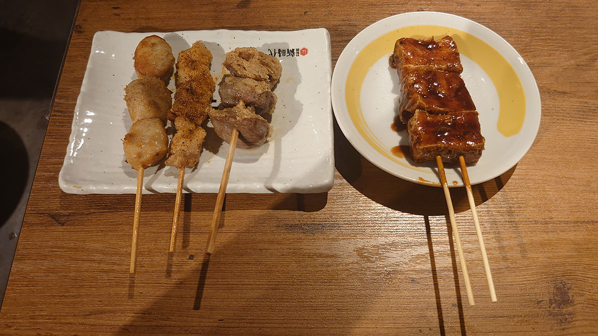 55円「伝串」は「ハイレベルな味」？　急増中チェーン【新時代】全串メニュー実食、おすすめベスト3は？の画像12
