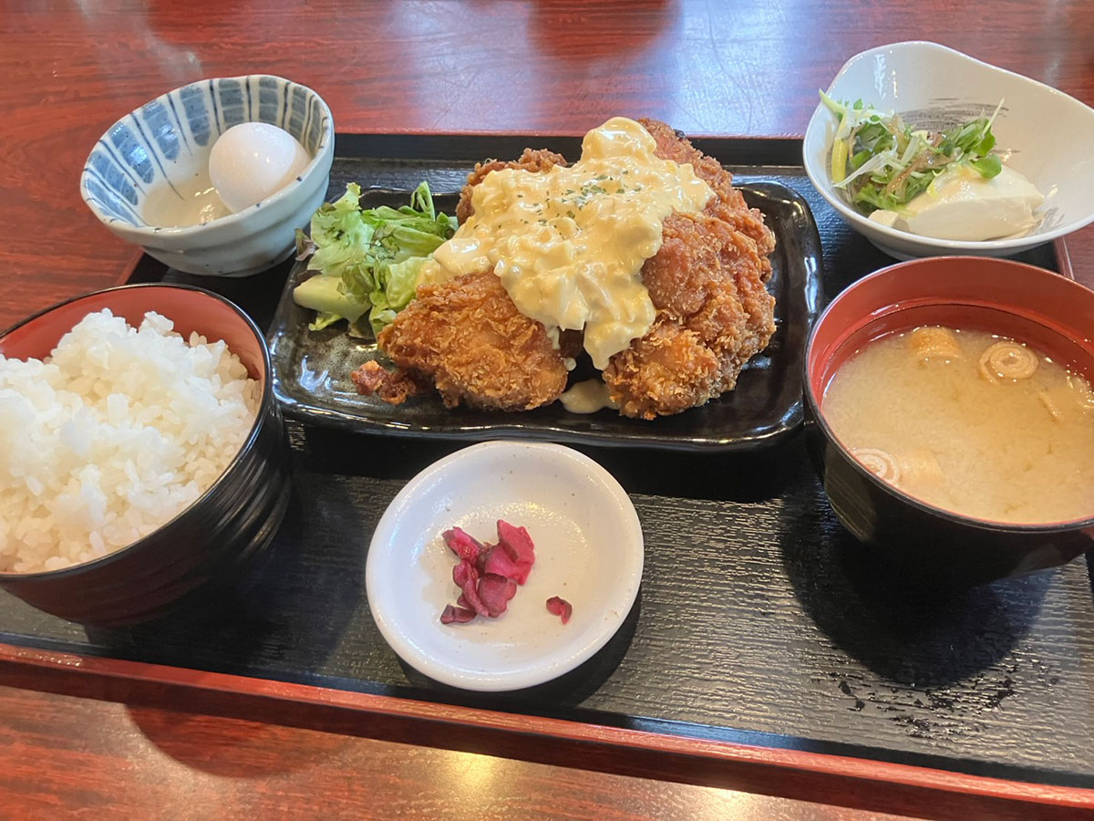 ＜校正中＞激安穴場ランチ【とりいちず】「790円定食」が断然お得！　“でか唐揚げ”＆自家製タルタルに大満足の画像8