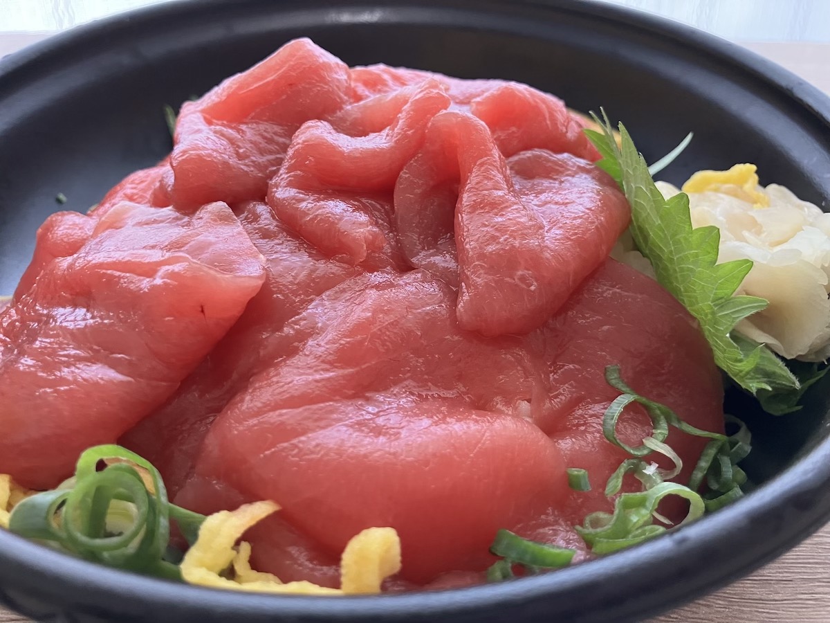 全国1位の“お魚”スーパー【ビッグヨーサン】1058円「本マグロ丼」が「角上魚類超えちゃってる！」の画像2