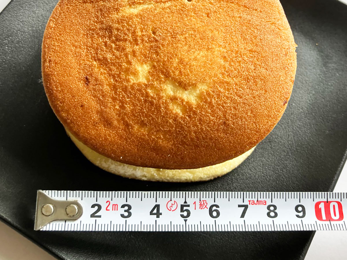 大行列【不二家】1店舗限定の388円「milky生どら焼き」なにが特別？　食べたら「クリームが絶品！」の画像19