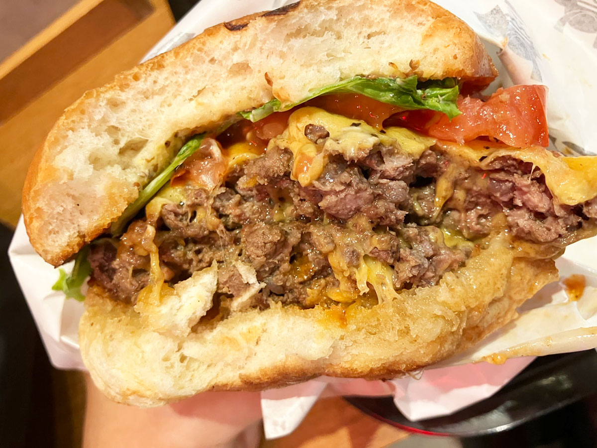 和牛バーガー店【ショーグンバーガー】は「まずい」のか？　1380円限定ダブチ食べたら「うまみがすごい」！の画像19
