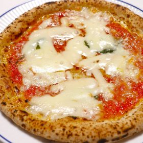 convenience-pizza-05-20251016