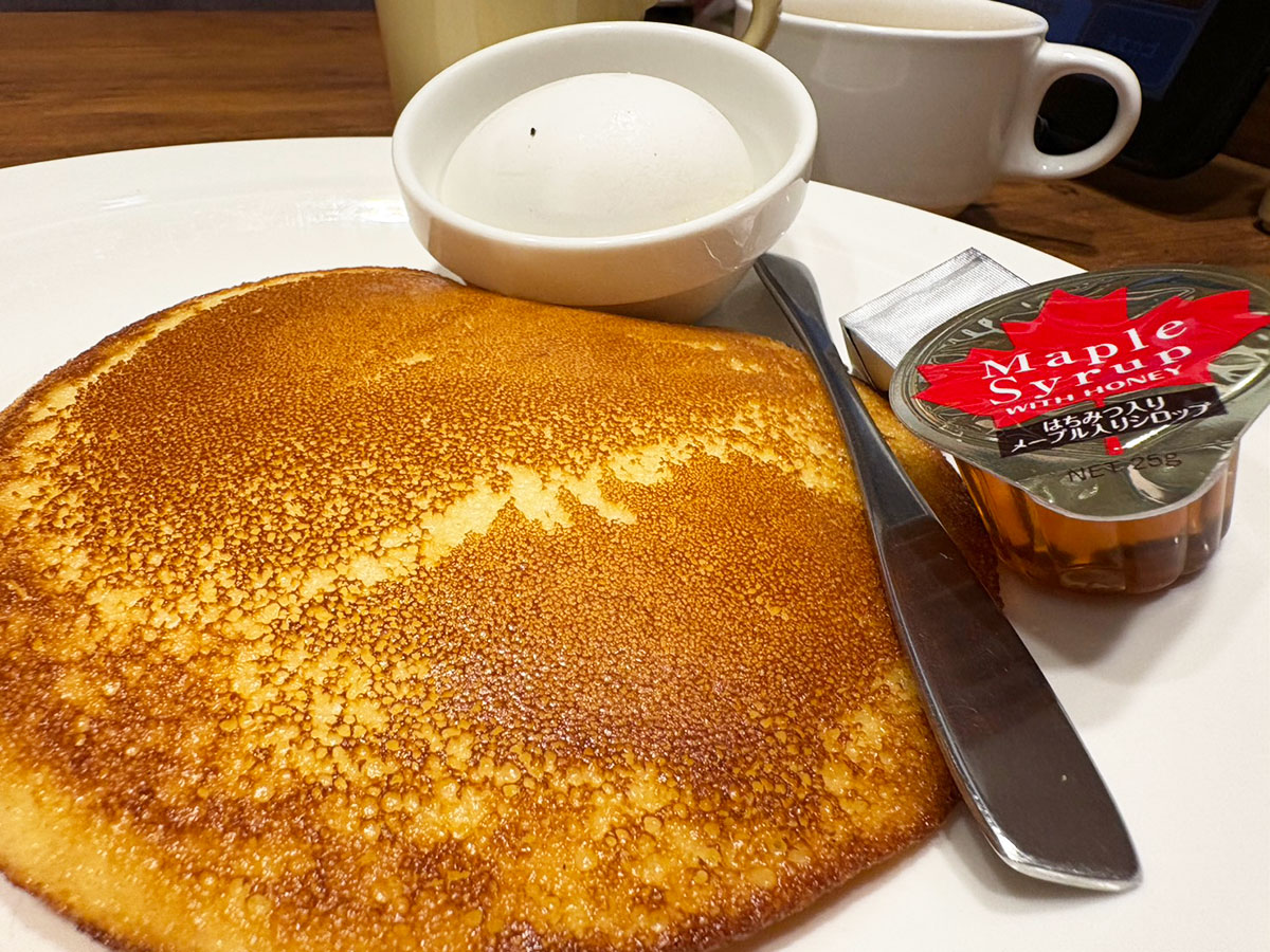 「ほかと明らかに違う!」【ガスト】600円「モーニング」はパンケーキが独特!見た目は「どら焼きの皮」?の画像5