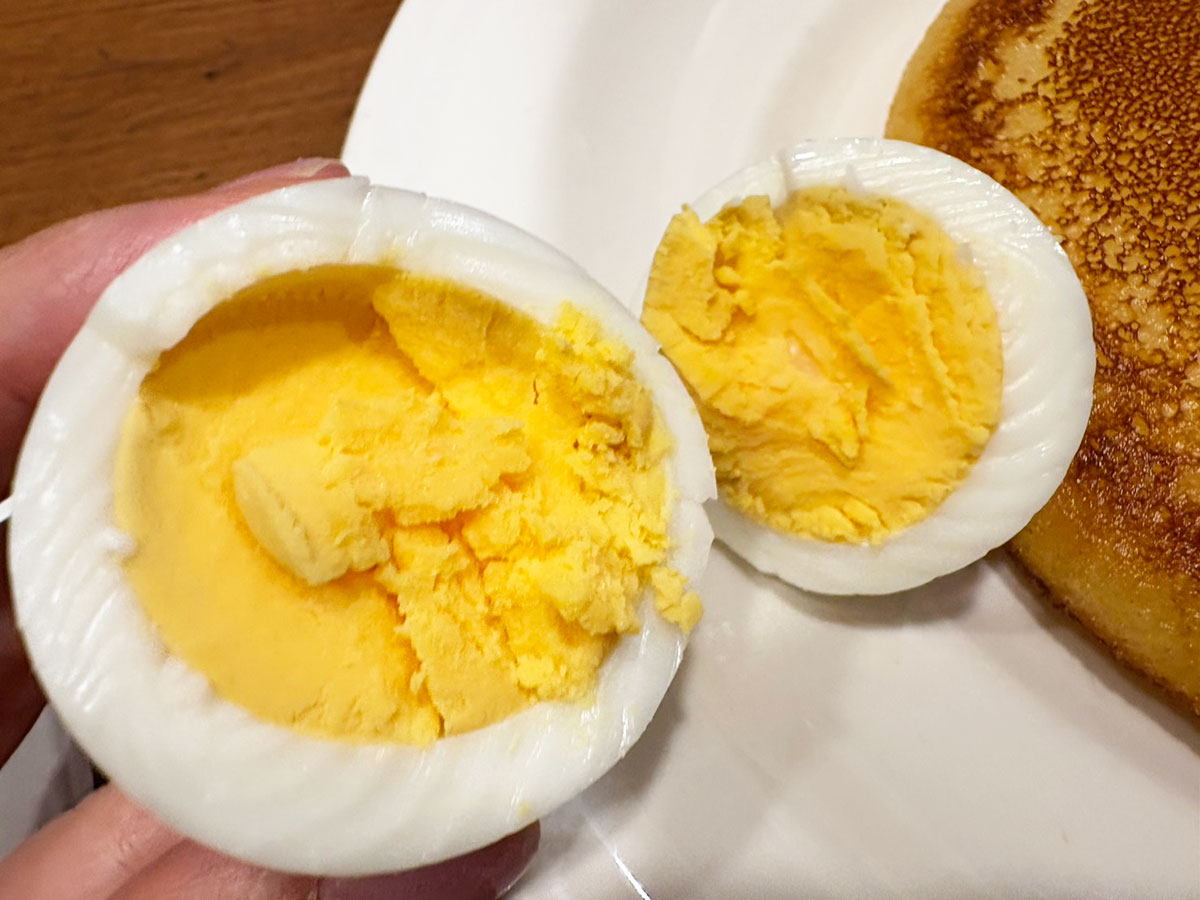 「ほかと明らかに違う!」【ガスト】600円「モーニング」はパンケーキが独特!見た目は「どら焼きの皮」?の画像9