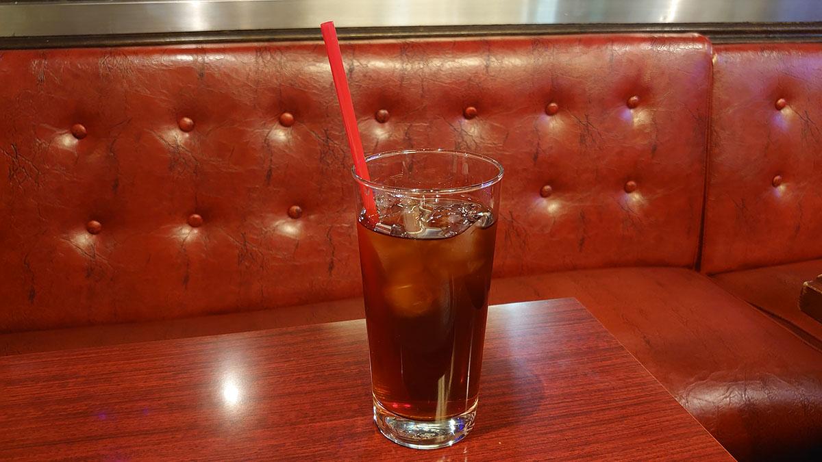 「24時間営業!」埼玉の老舗カフェ【伯爵邸】は「盛り」がスゴい! 980円「ナポリタン」ほか3品を実食の画像9