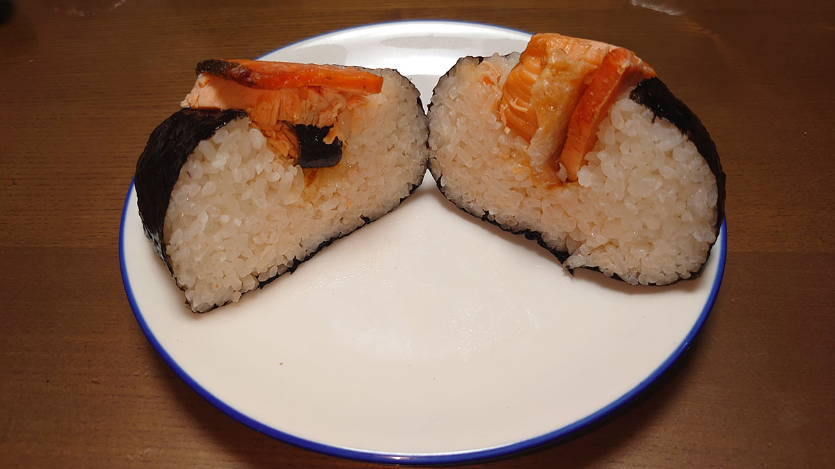 【ロピア】大人気324円「小林さんちのおにぎり」全9品、実食ランキング！「絶品のおいしさ」1位は？の画像6