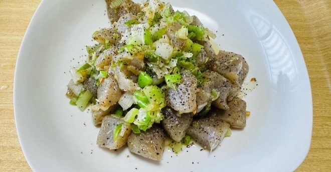 「白米おかわり必須案件！」【最高に痩せるねぎ塩こんにゃく】ダイエットどころか「お皿を抱えて完食」レシピだった